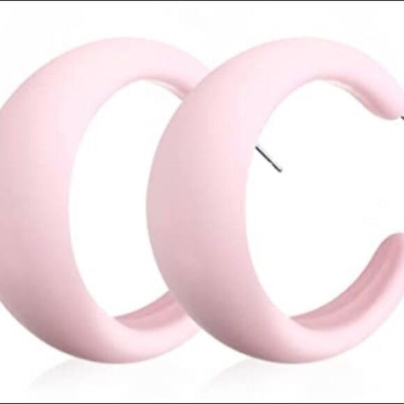 Light pink acrylic Fashion Hoops - Picture 1 of 1